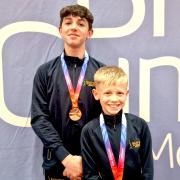 Coen and Oscar with their bronze medals